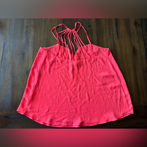 Express Vibrant Hot Pink Top- size Large - Picture 2 of 4